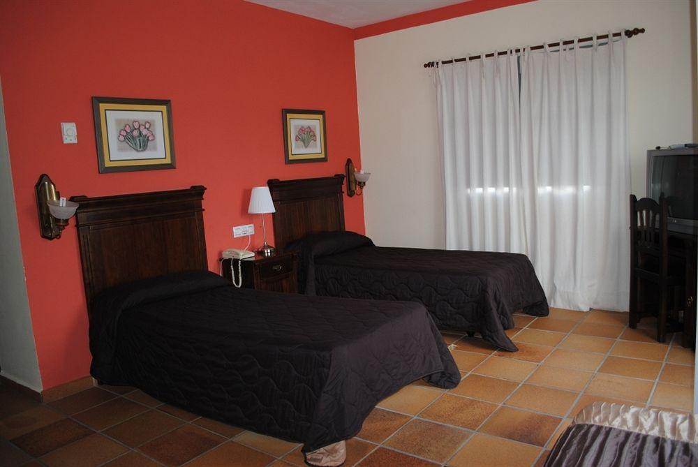 Hotel La Palmosa à Alcalá de los Gazules Extérieur photo