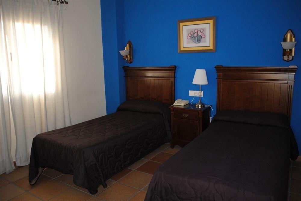 Hotel La Palmosa à Alcalá de los Gazules Extérieur photo