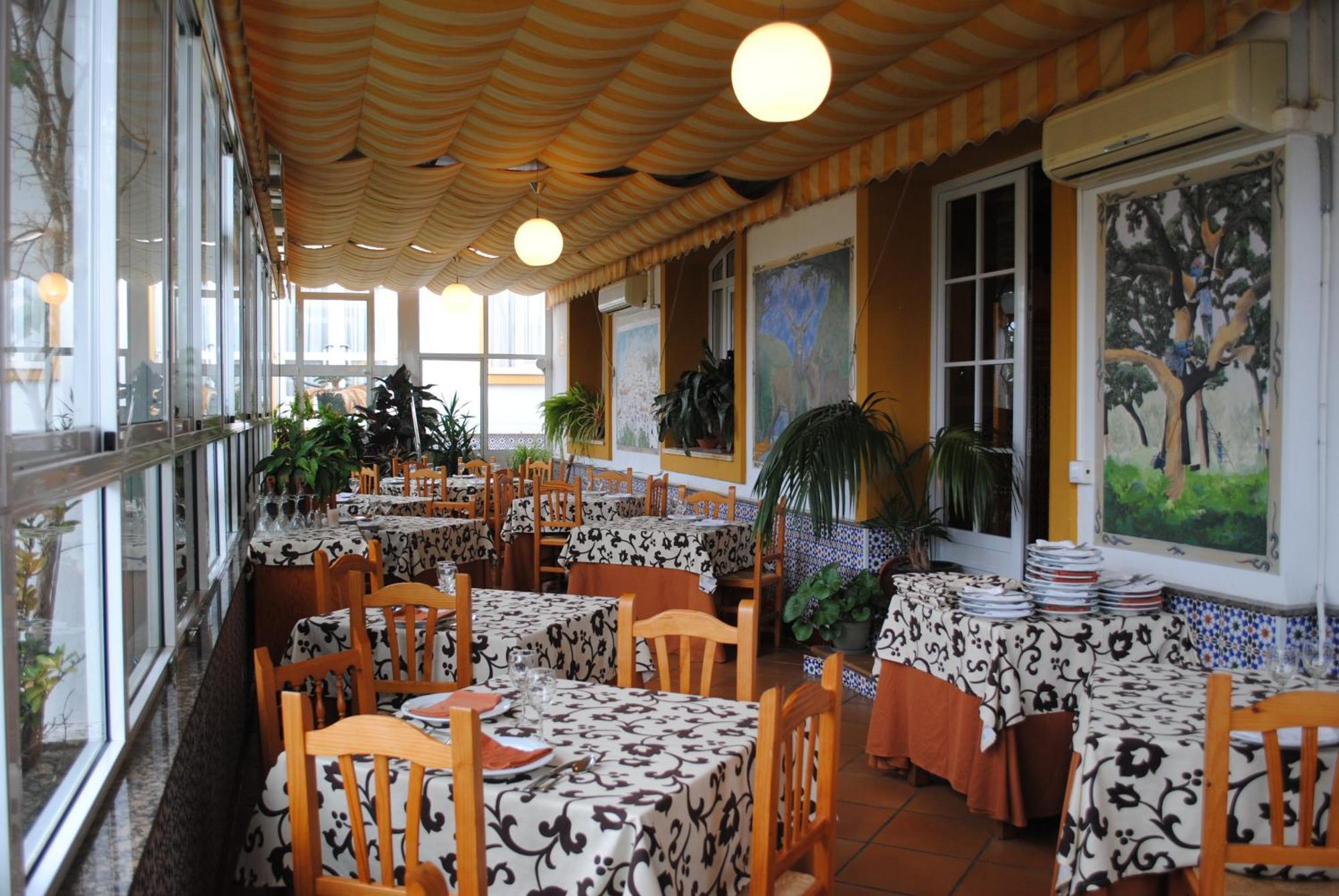 Hotel La Palmosa à Alcalá de los Gazules Extérieur photo