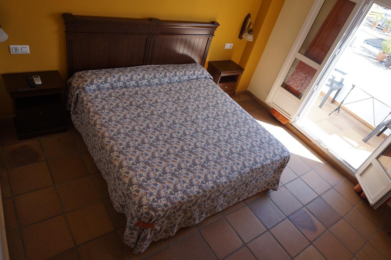 Hotel La Palmosa à Alcalá de los Gazules Extérieur photo