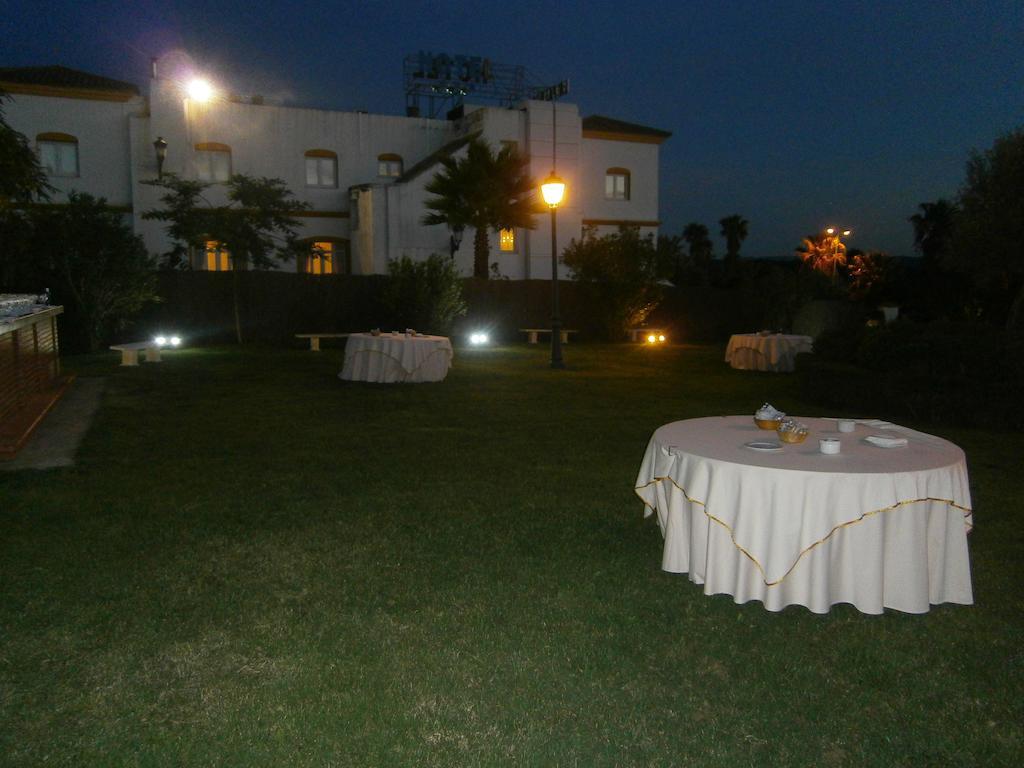 Hotel La Palmosa à Alcalá de los Gazules Extérieur photo